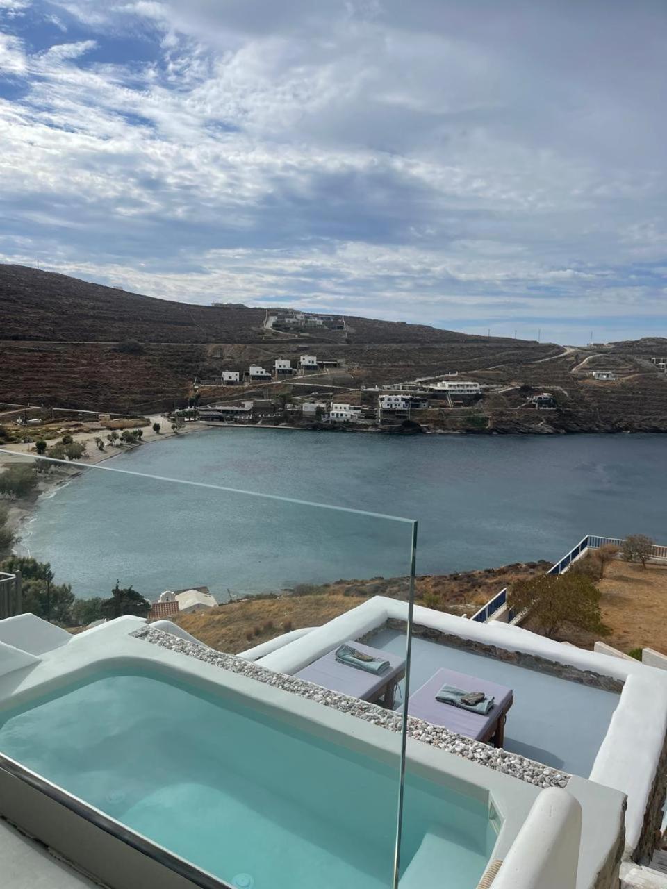 Vista Mare Suites Kýthnos Eksteriør bilde